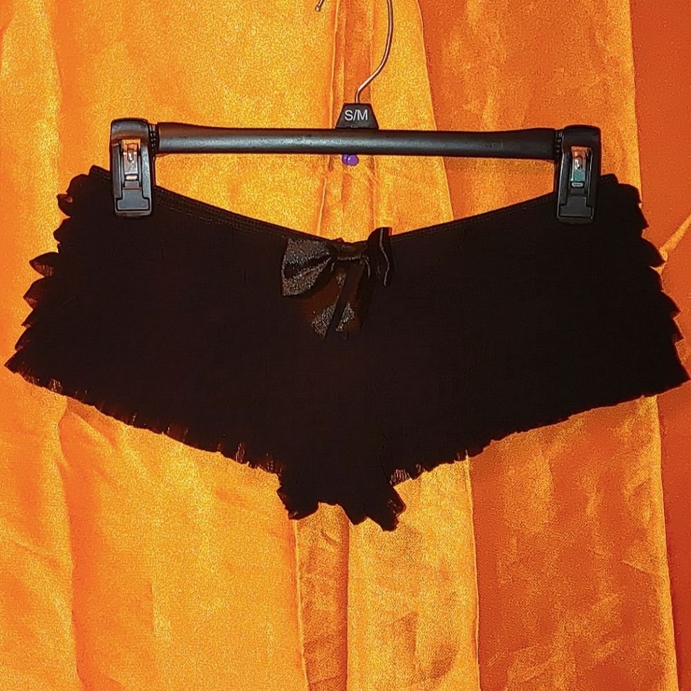 🖤 Black Mesh Ruffle Short Bloomers🖤